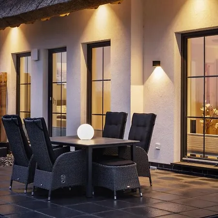 Windspiel Comfortable Feriehus Lancken